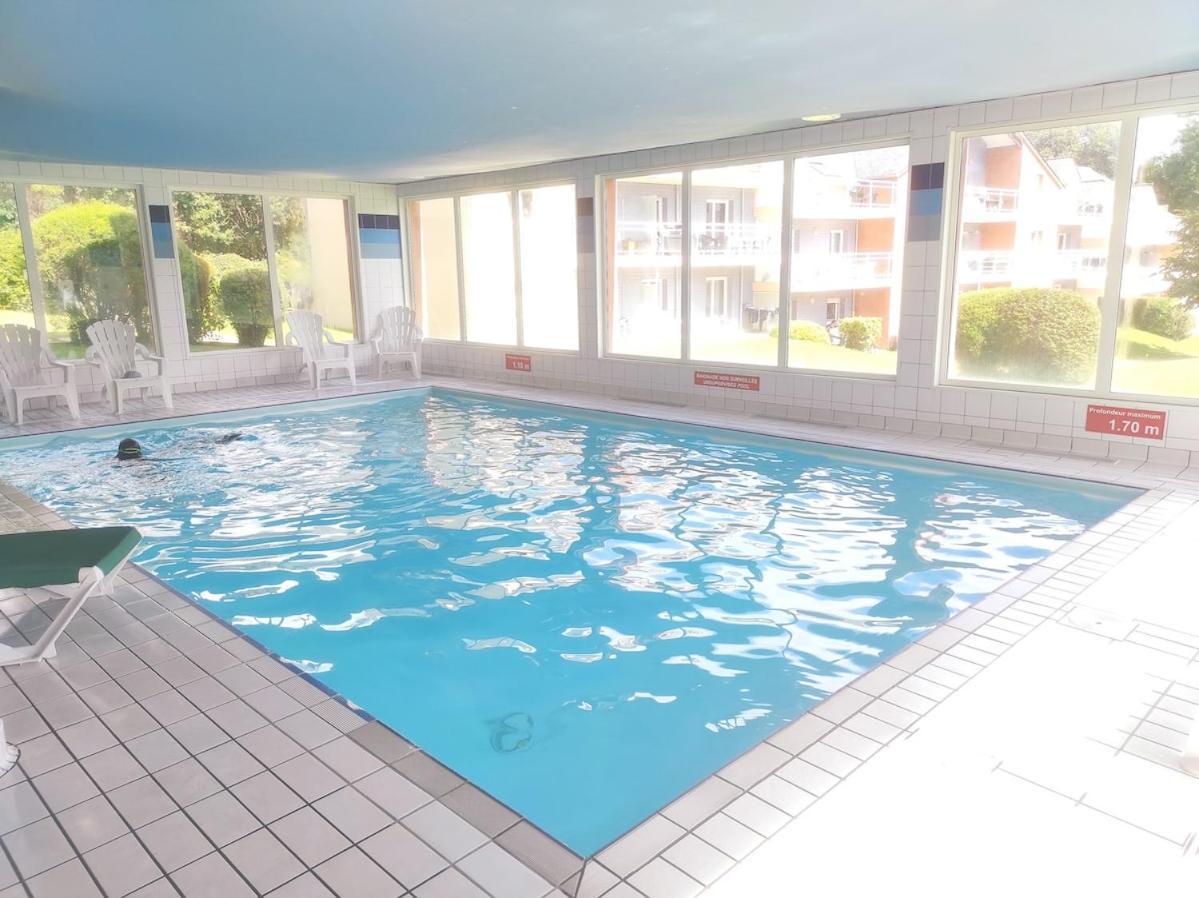 Appartement Dans Une Residence Avec Piscines Carantec Exterior foto